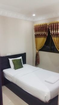 Number 9 Hotel 3*