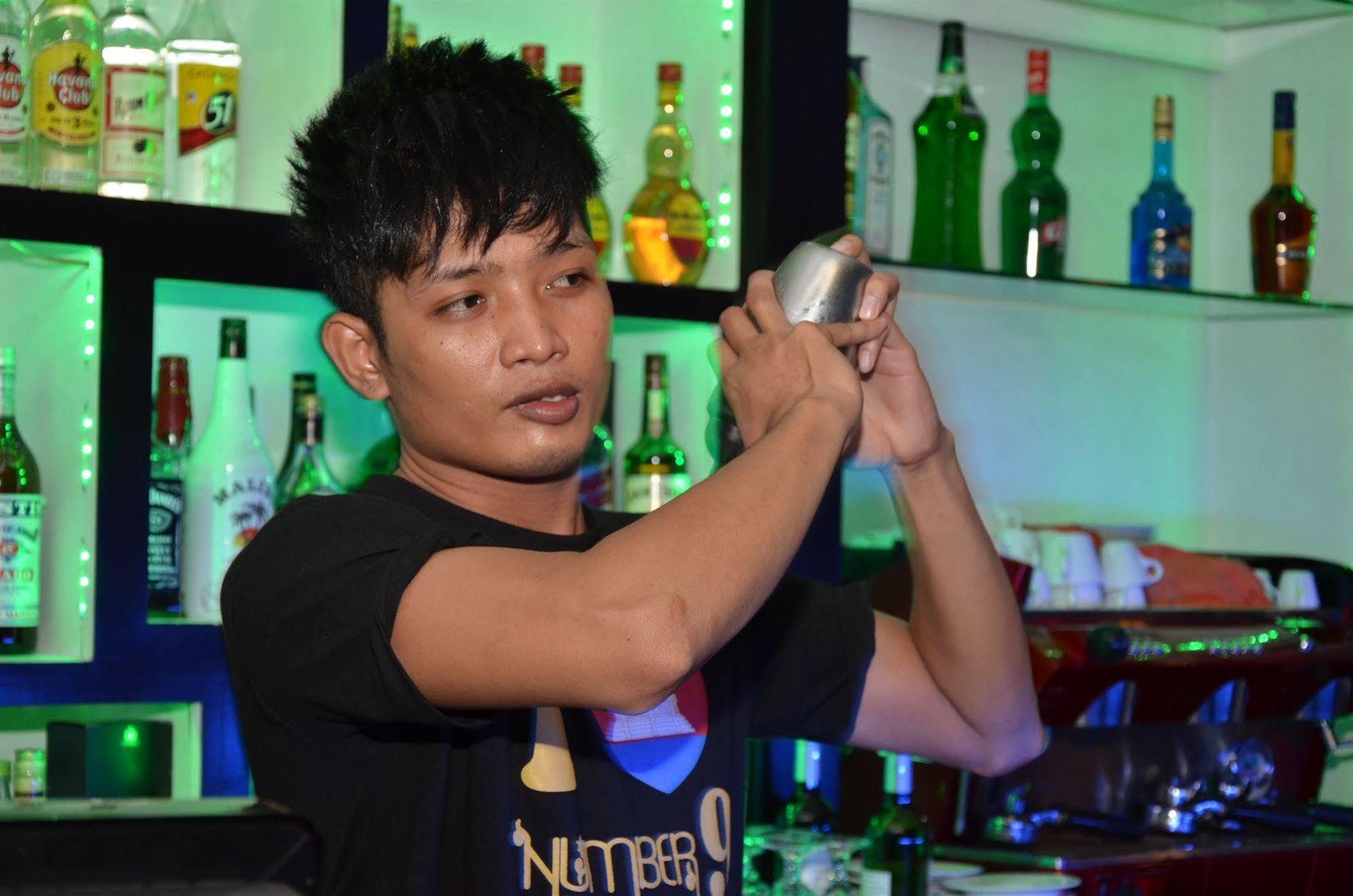Hotel Number 9 Phnom Penh